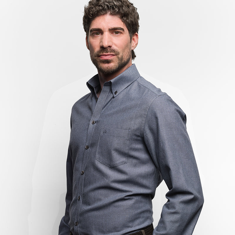 Overhemden met een button down boord