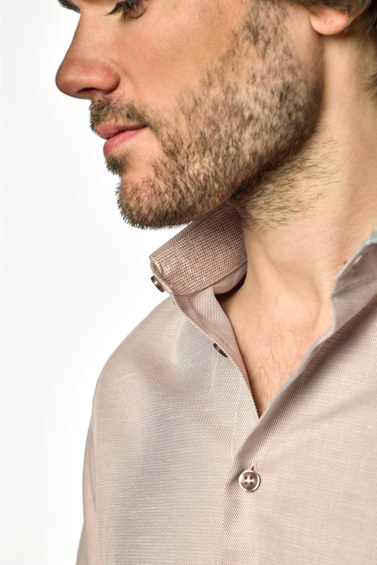 0143100-640-680-000C.jpg