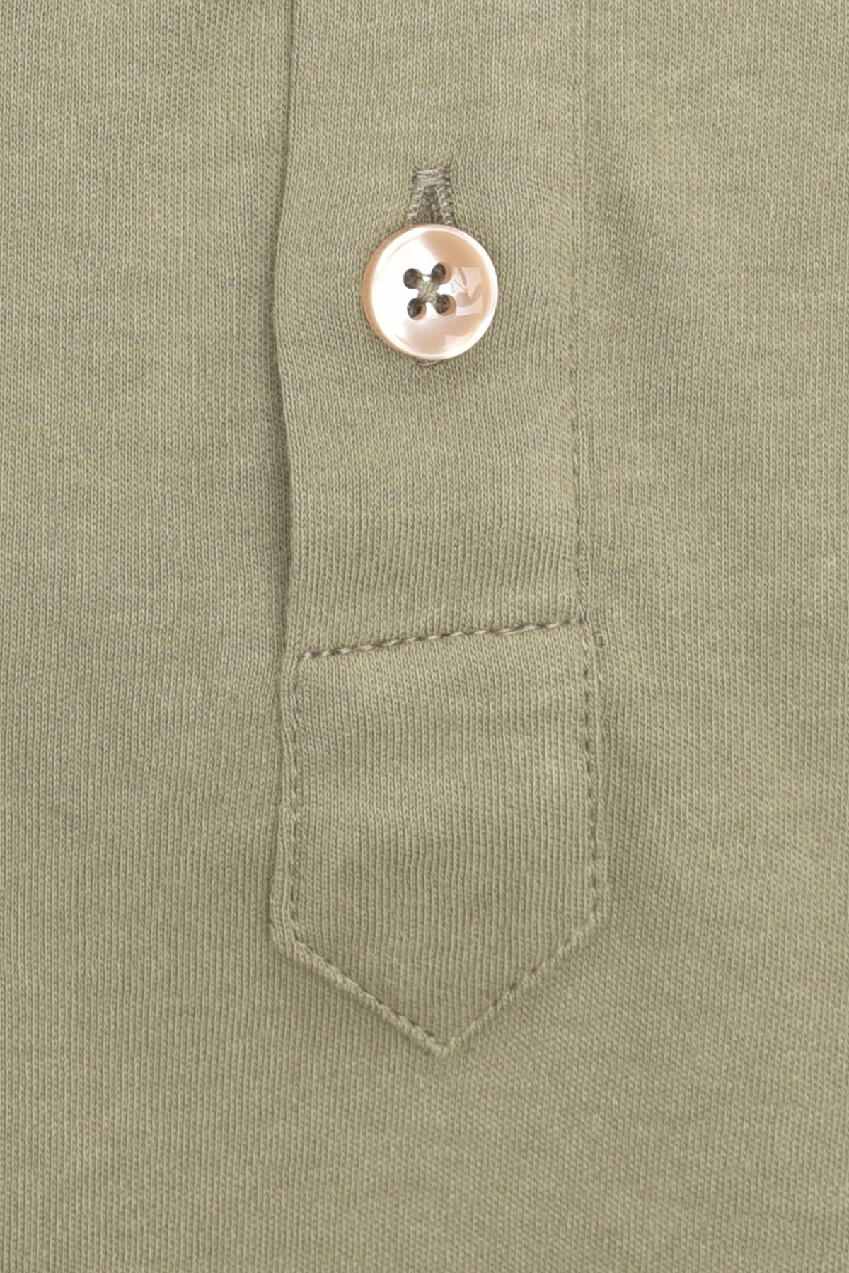 0702047-550-560-000C.jpg