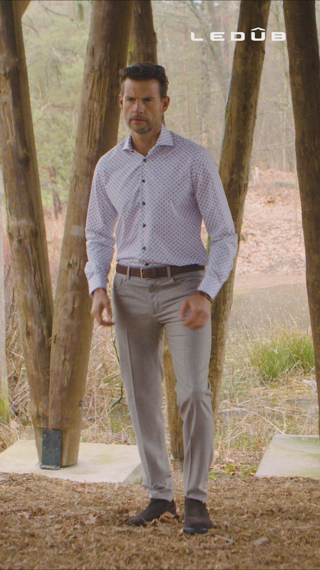 White modern fit shirt with brown/blue print